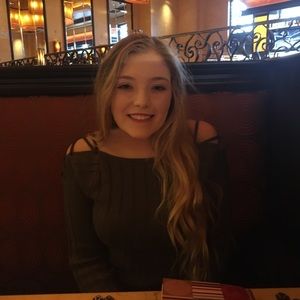 Meet your Posher, Taylor